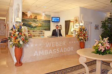 Отель Вебер Амбассадор